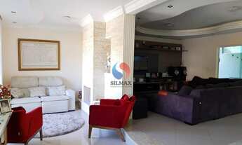 Imagem 3: Imponente Sobrado à venda com 5 dormitórios sendo 1 suíte master, acabamento todo em mármo