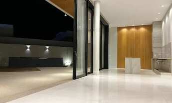 Imagem 5: Casa de alto padrão no Anaville com 4 suítes, piscina aquecida e acabamentos de luxo!