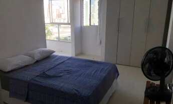 Imagem: Alugo suíte com varanda em apartamento