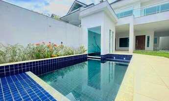 Imagem 2: Casa de condomínio para aluguel e venda possui 270 metros quadrados com 5 quartos