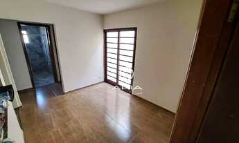 Imagem 3: Casa à venda no Jd Bandeirantes, 3 quartos sendo uma suíte, LONDRINA - PR