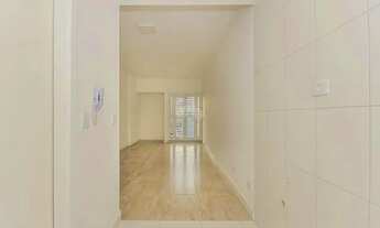 Imagem 6: Studio para venda possui 27 metros quadrados com 1 quarto em Centro - Curitiba - PR