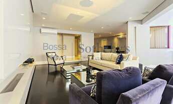 Imagem: Apartamento reformado em prédio cobiçado