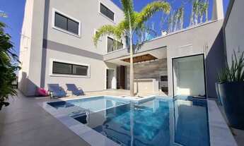 Imagem 2: Casa de condomínio para venda com 350 metros quadrados com 4 quartos