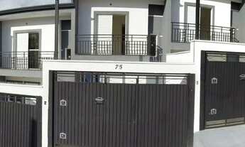 Imagem: Sobrado para venda tem 67 metros quadrados