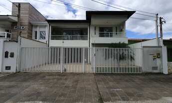 Imagem: Sobrado para venda com 325 metros quadrados