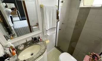 Imagem 2: Apartamento para venda tem 75 metros quadrados com 2 quartos em Praia da Costa - Vila Velh