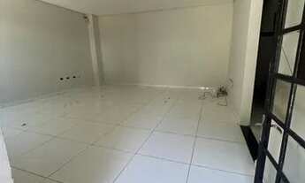 Imagem 2: Prédio comercial