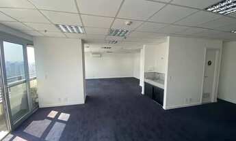 Imagem 7: Sala com layout pronto para ocupação