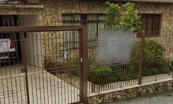 Imagem 3: Casa para venda possui 245 metros quadrados com 3 quartos em Vila Helena - Santo André - S