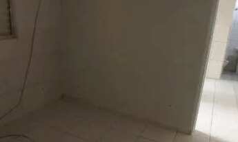 Imagem 5: Casa com 1 dormitório para alugar por R$ 550,00/mês - Jardim Scândia - Taboão da Serra/SP