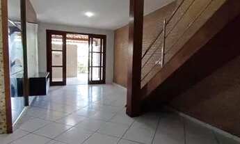 Imagem 3: Casa Duplex de 3 quartos sendo uma suíte em Colina de Laranjeiras