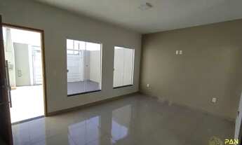 Imagem 3: Casa para venda em Jardim Itamarati de 80.00m² com 2 Quartos, 1 Suite e 2 Garagens