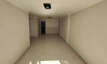 Imagem 3: Apartamento Cavaleiros c/ 3qts, send 1suíte, 4brs, 2vgs, amrs plnjds, vrndão, split
