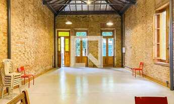 Imagem 3: Casa para Aluguel - Laranjeiras, 1 Quarto, 136 m2