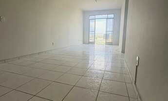 Imagem 4: Vista Alegre: 2 qtos com dependência completa, varanda, garagem e elevador: R$ 1.500,00