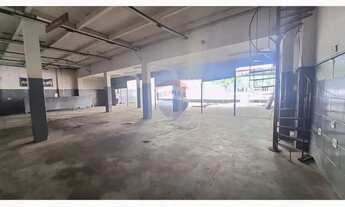 Imagem 3: LOCAÇÃO DE UMA MEGA LOJA com excelente visibilidade na Av. Dom Hélder Câmara!