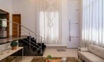 Imagem 3: Casa Térrea para venda possui 324 metros quadrados com 4 suite - Goiânia