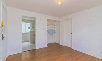 Imagem 3: Imóvel para aluguel com 40 metros quadrados com 2 quartos em Uberaba - Curitiba - PR