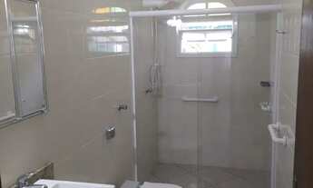 Imagem 7: Casa com piscina