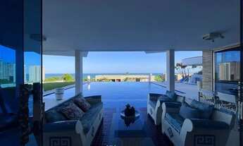 Imagem 2: Sobrado para venda tem 551 metros quadrados com 5 quartos em Jacarecica - Maceió - AL