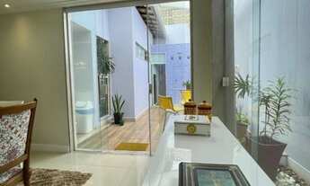 Imagem 2: VENDA-Casa porteira fechada no Vila Olímpia. 3/4, sendo uma suíte e closet. Toda na laje