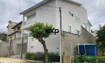 Imagem 2: Casa de alto padrão com 4 suítes com 371 m² no Bairro Pinheirinho - Itajubá MG