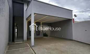 Imagem 3: Casa de 3 Quartos sendo 1 suíte em acabamento moderno no Bairro Cardoso