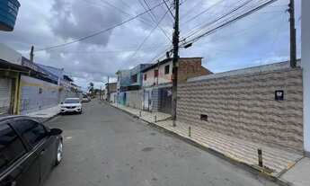 Imagem 4: Espaçosa Casa em Maceió: Conforto e Ótimo Preço!