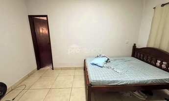 Imagem 5: CASA TÉRREA - 5 QUARTOS (3 SUÍTES) - ÁREA 265m² - PARQUE TRINDADE I - APARECIDADE DE GOIÂN