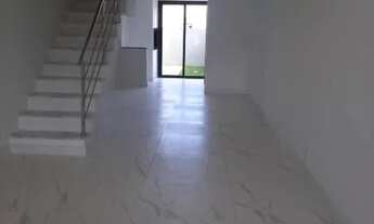 Imagem 3: Sobrado em Porto Alegre, no bairro Aberta dos Morros, com 2 dormitório(s), e 2 b