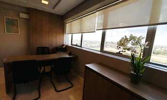 Imagem 6: Sala no Multiplace 100% Mobiliada - Reformada e Decorada - 4 mil