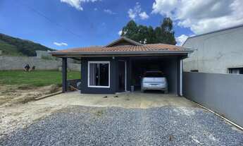 Imagem: Vendo casa recém construída em itaperuçu