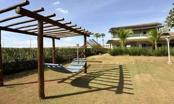 Imagem 2: Magnífica casa a venda no Condomínio Jatobá, contendo 4 dormitórios e um amplo lazer