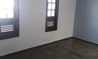 Imagem 7: Excelente Casa entre Pajuçara e o Poço! Confira!