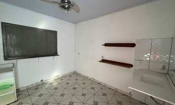 Imagem 6: Vendo Casa com 2 dormitórios