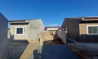 Imagem 2: Casa para Venda em Ponta Grossa, Colônia Dona Luíza, 2 dormi