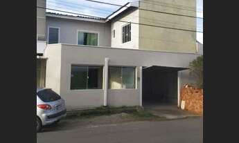 Imagem: Vendo sobrado em fase de acabamento