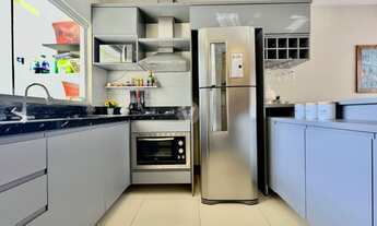 Imagem 2: Casa em condomínio semimobiliada!