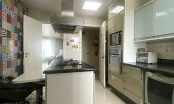 Imagem 4: PONTA NEGRA, MAISON BEETHOVEN 100% MOBILADO, 4 SUÍTES FINO ACABAMENTO, VENDO / ALUGO