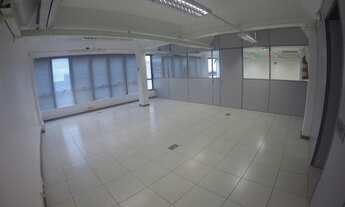 Imagem 7: SALA AÉREA NO ED. CENTRO EXEC. WALTER SOBIESIAK