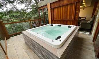 Imagem: CASA ESTILO ALPHAVILLE NO FRIO DA SERRA