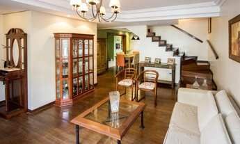 Imagem: Porto Alegre - Casa Padrão - Tristeza