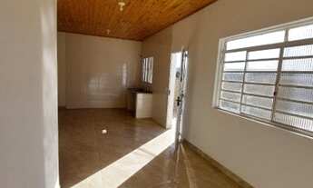 Imagem 3: VARGEM GRANDE PAULISTA - Casa Padrão - Vargem Grande Paulista