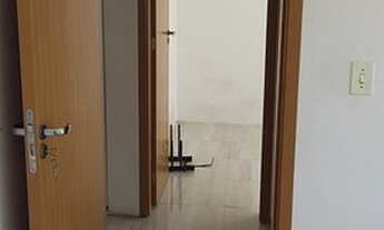 Imagem 3: Apartamento para venda possui 48 metros quadrados com 2 quartos em Areias - São José - SC