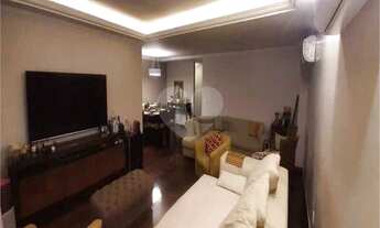 Imagem 2: Apartamento para venda possui 162 metros quadrados com 4 quartos em Tijuca - Rio de Janeir