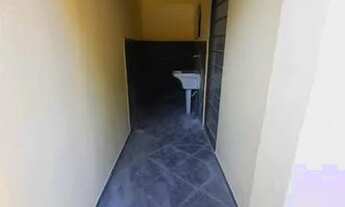 Imagem 2: Casa - Neves - 2 Quartos - R$ 950,00 (Água e iptu Inclusos no valor