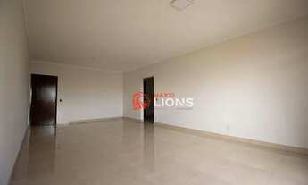 Imagem 3: Apartamento com 4 dormitórios à venda, 241 m² por R$ 650.000,00 - Centro - Limeira/SP