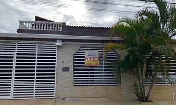 Imagem 1: Vendo excelente sobrado na Etapa A