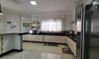 Imagem 4: RUA 3 CASA EM CONDOMINIO, COM 3 SUITES, ARMARIOS PLANEJADOS, LAZER COMPLETO, OTIMA LOCALIZ